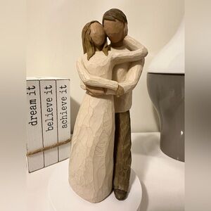 Demdaco Embrace Sculpture - Cream & Brown